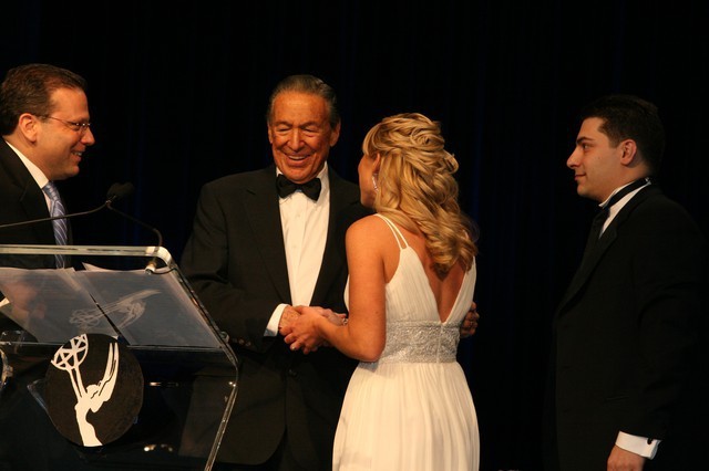 Presenter Mike Wallace